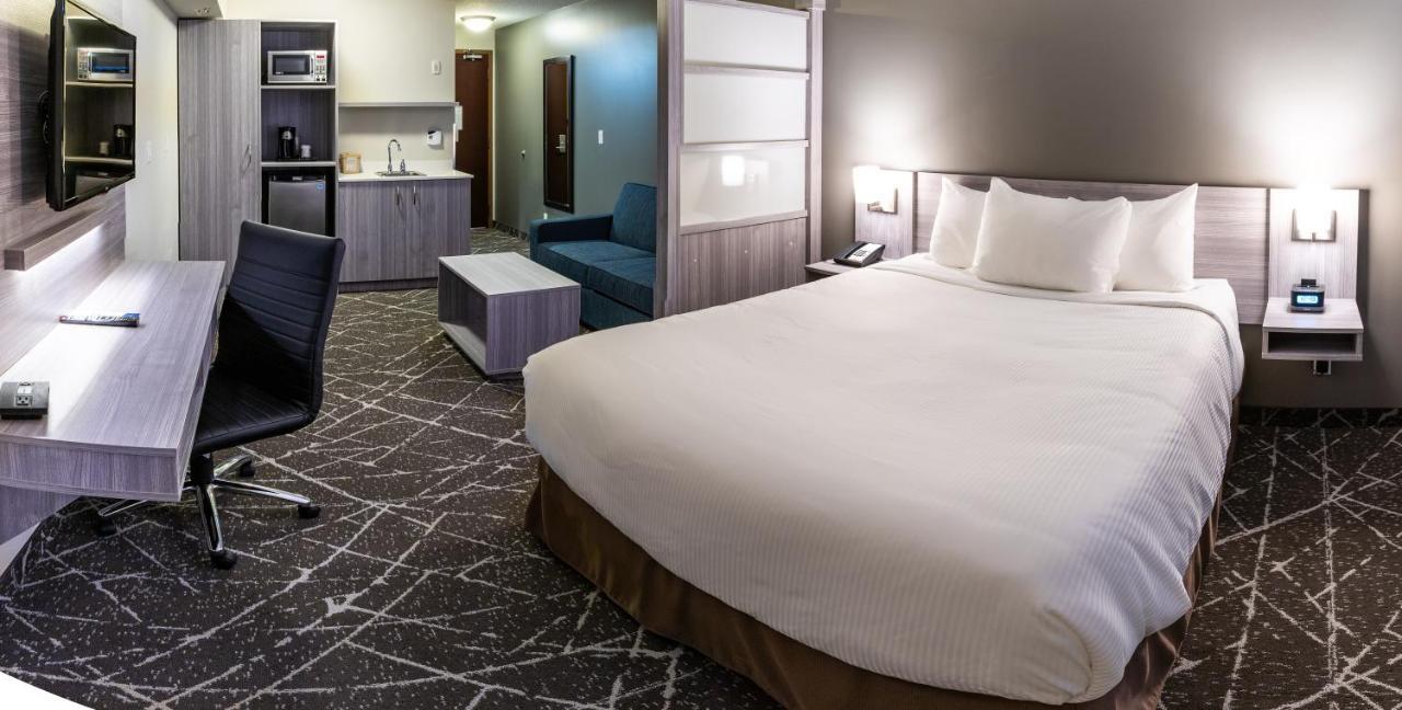 Microtel & By Wyndham 4* Lloydminster