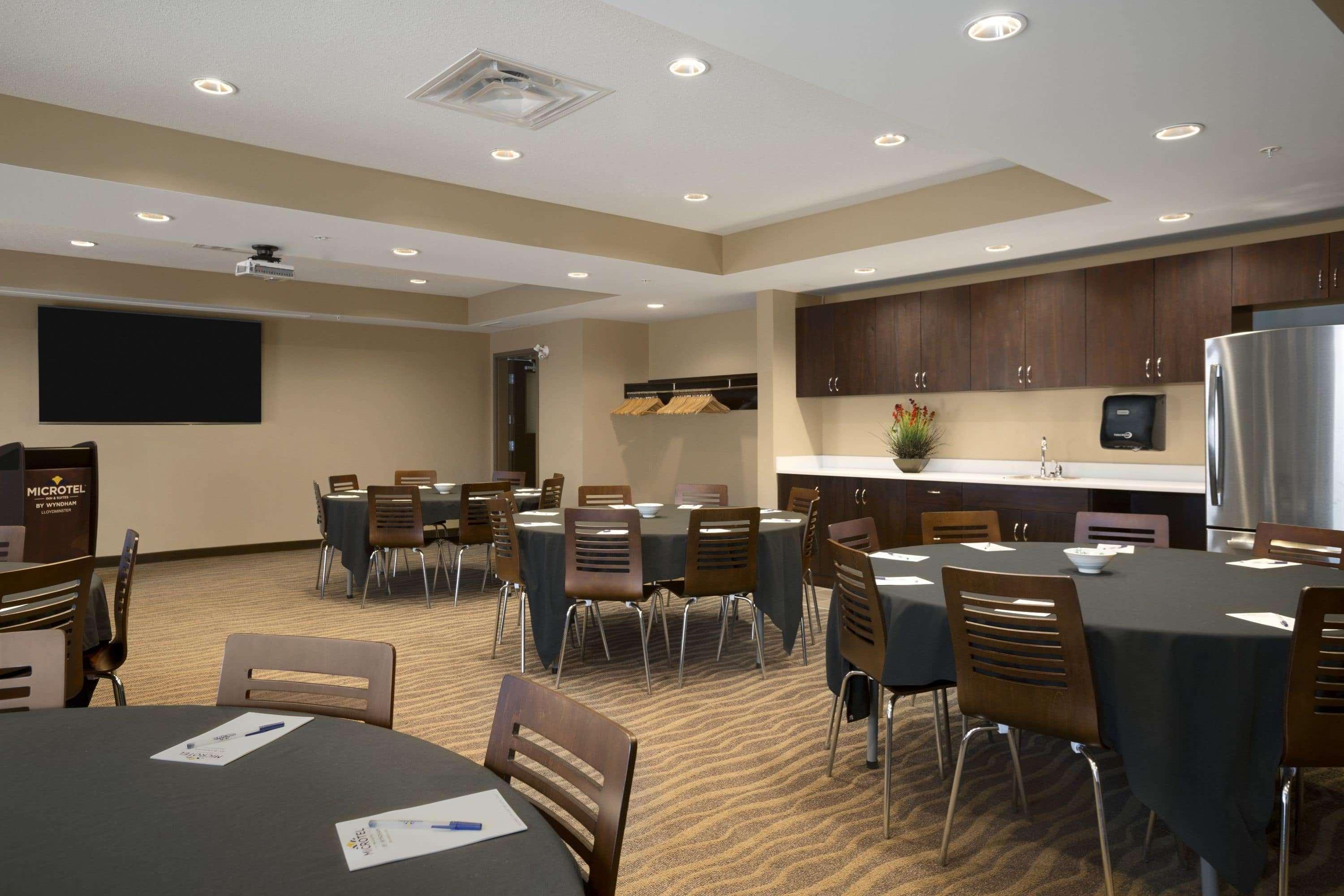 Microtel & By Wyndham 4* Lloydminster